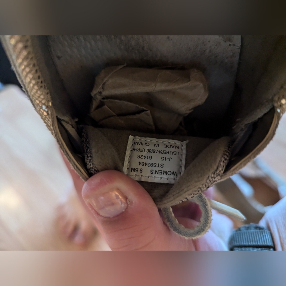 Sperry boat shoes 9.5 - Picture 4 of 4